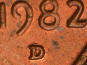 1982-D Repunched Mintmark RPM-001
